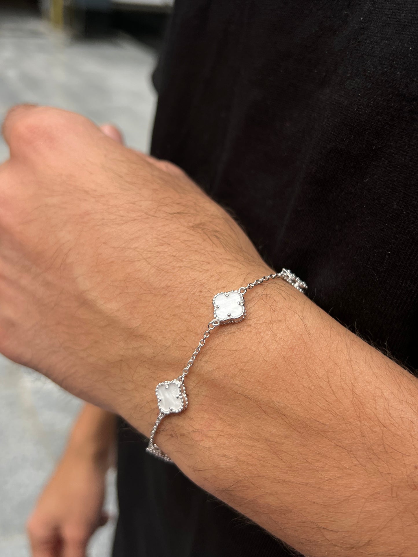 White Medium Slim، Men’s 5 Van Cleef & Arpels Bracelet in Italian Silver S925