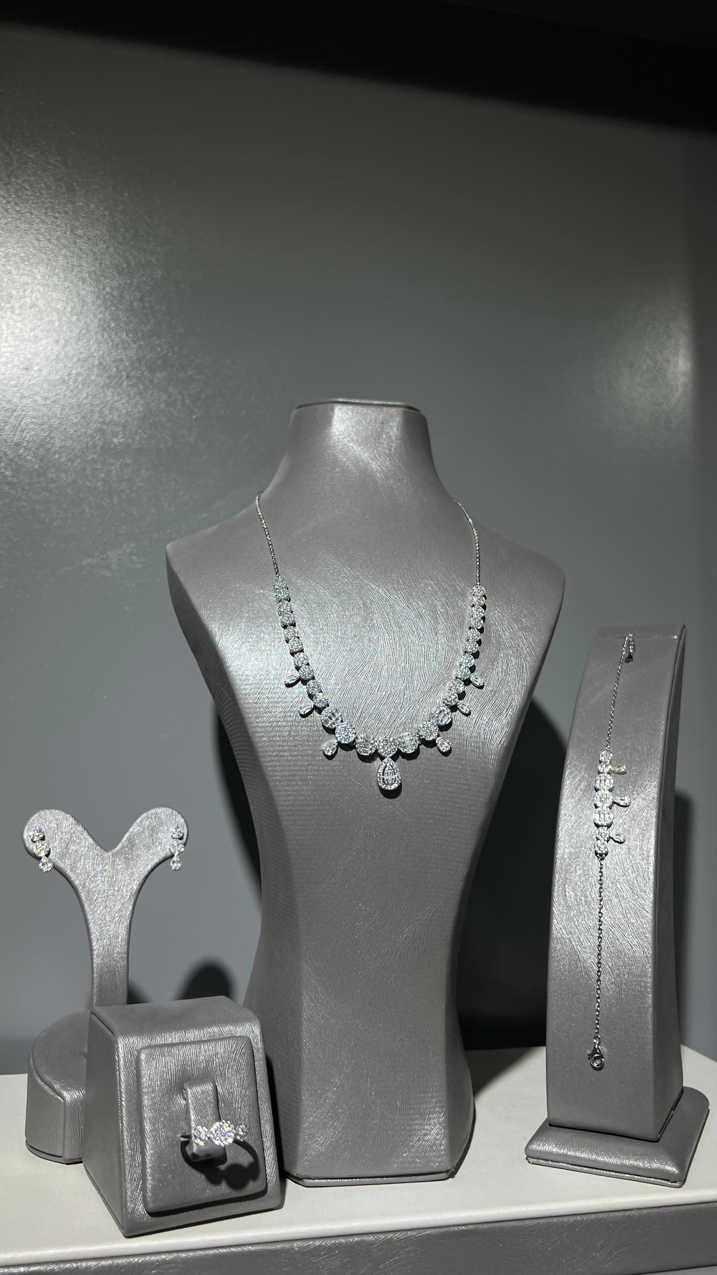 Tear of Elegance – Italian Sterling Silver Full Set