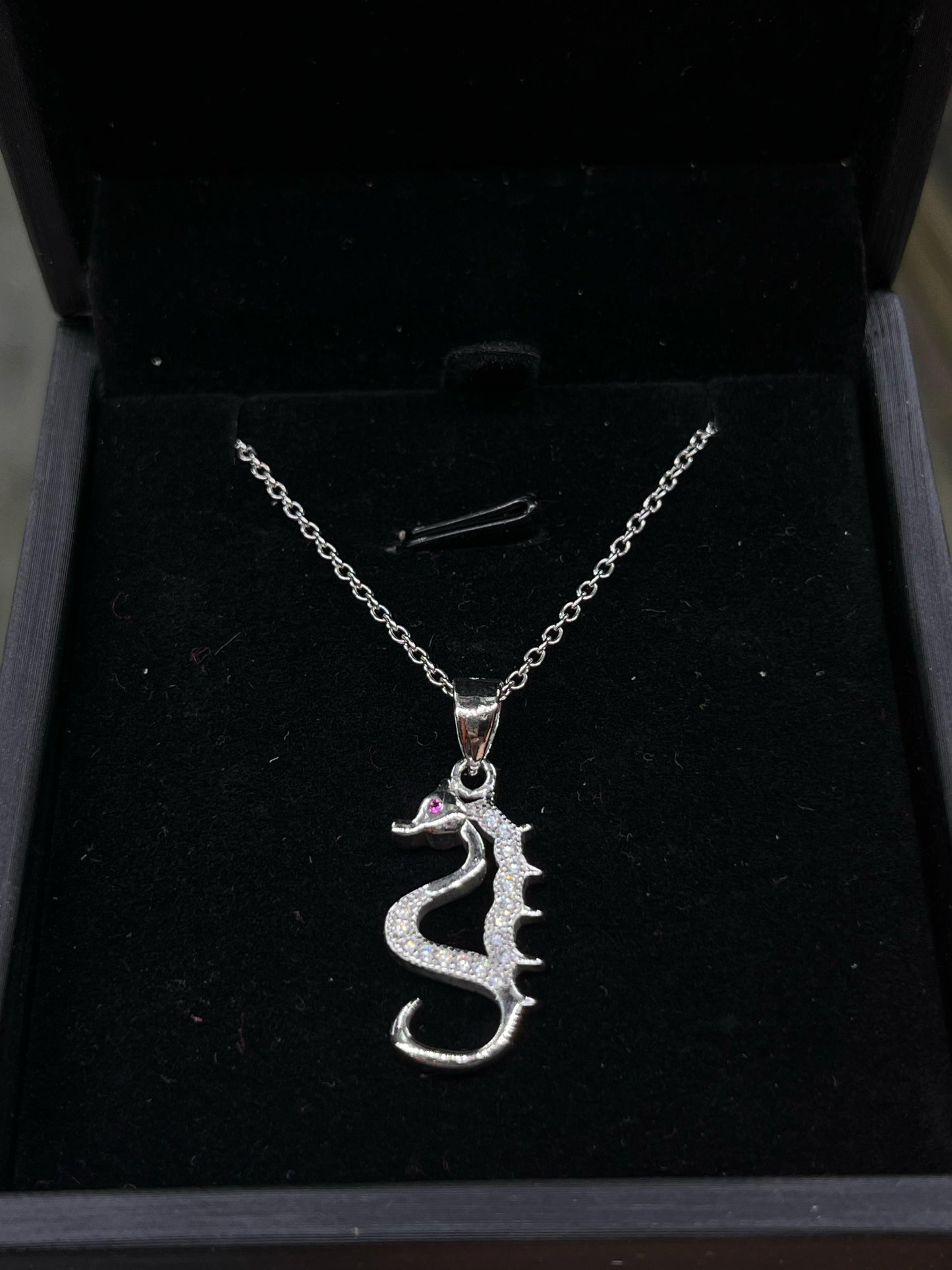 Seahorse Necklace -sterling Silver-925s