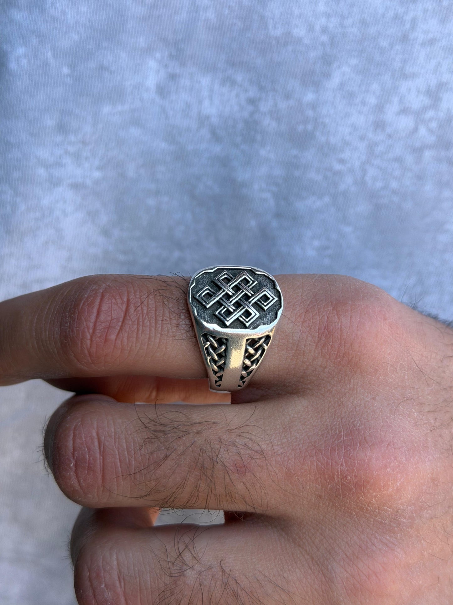 Endless Knot Ring -for Men's Sterling Silver 925s
