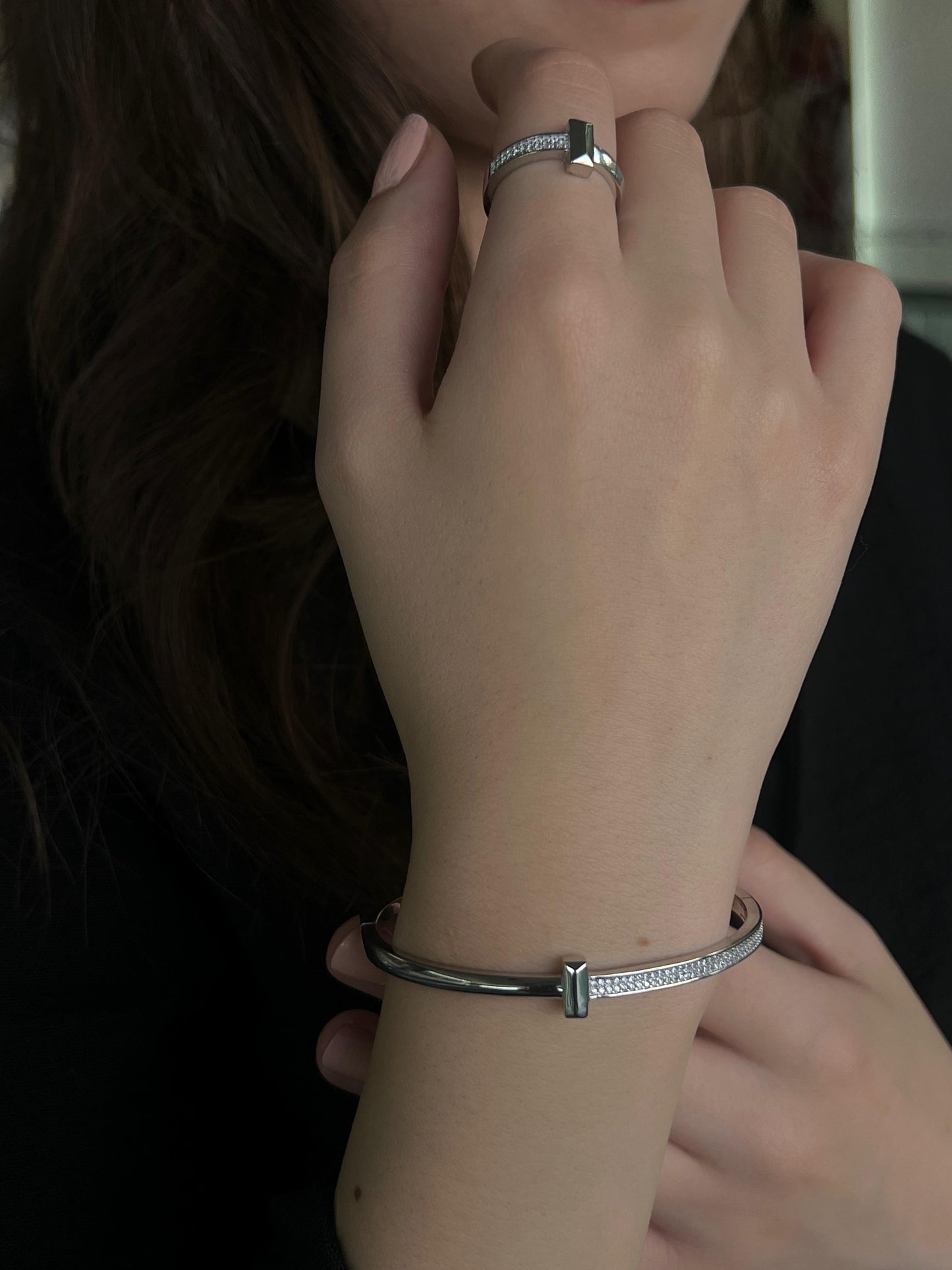 Sleek Bangle- pure Silver 925s