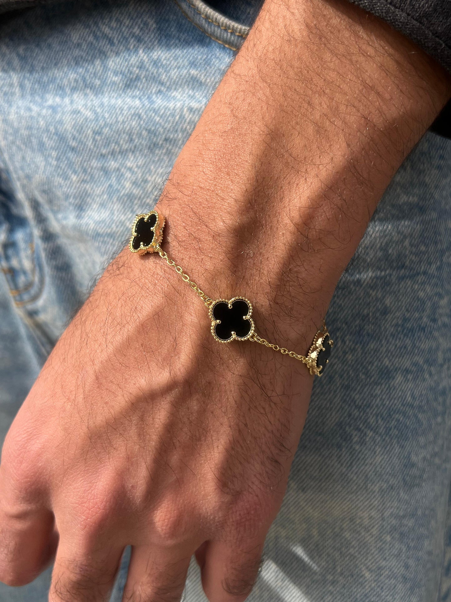 Fine Gold Plated Men’s 3 V.Clover & Arpels Black Onyx Bracelet in Italian Silver S925