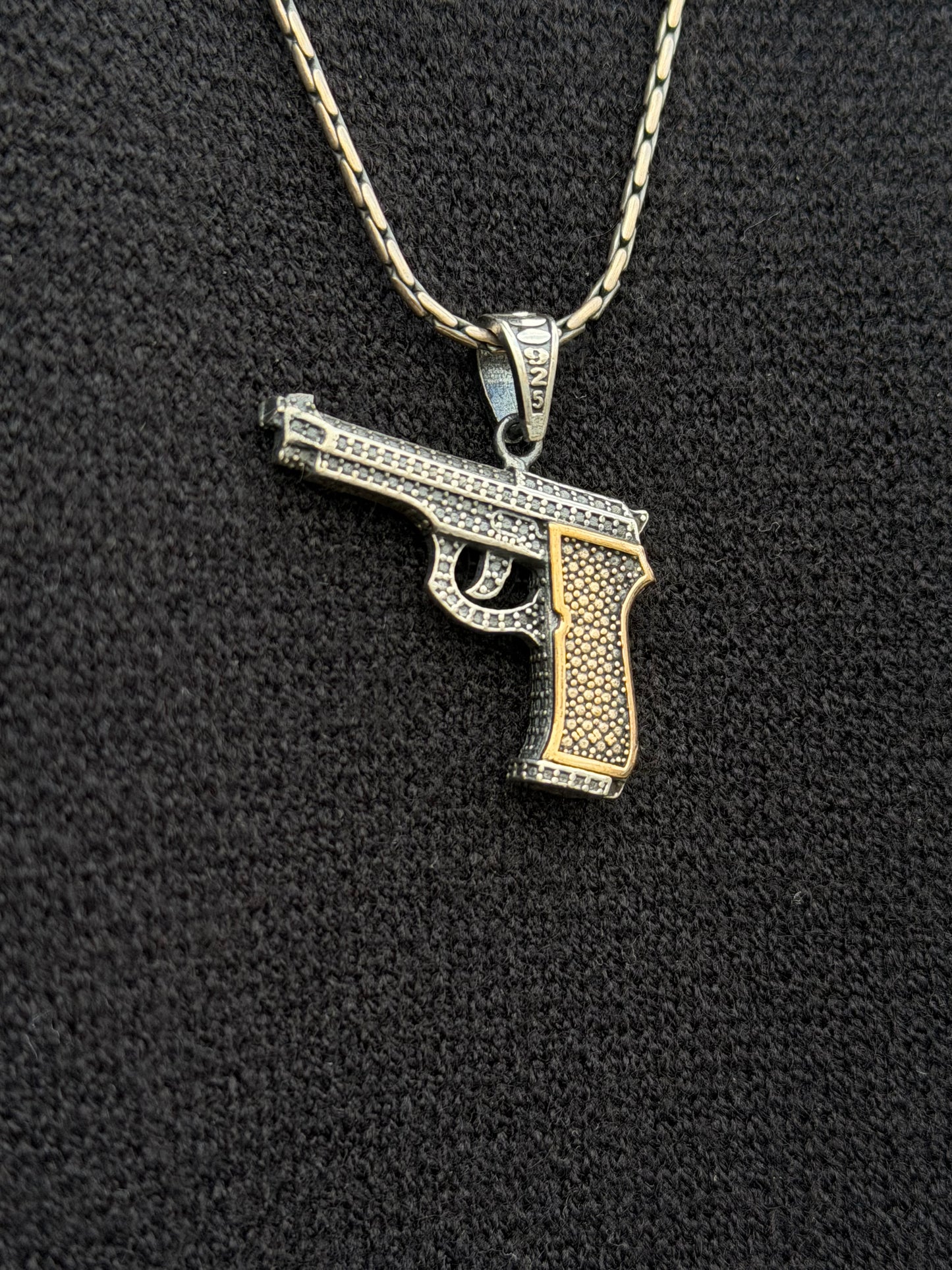 Gun Pendant – S925 Silver-3cm