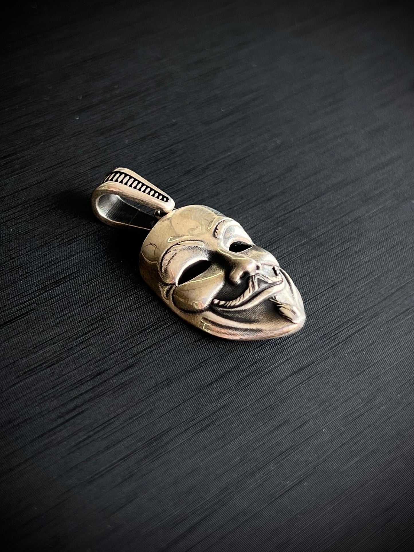 Vendetta mask Pendant – S925 Silver-3.5cm