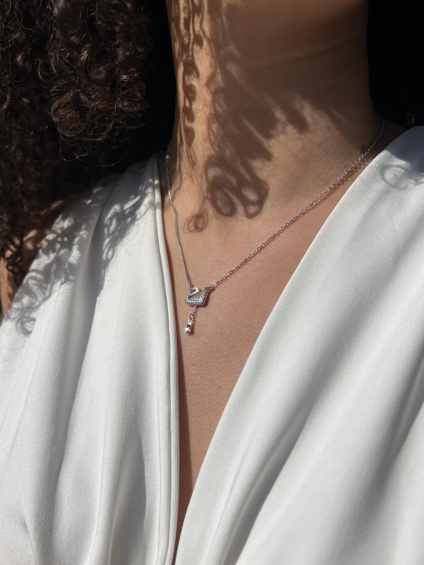Dazzling Swan Necklace in Sterling Silver 925s