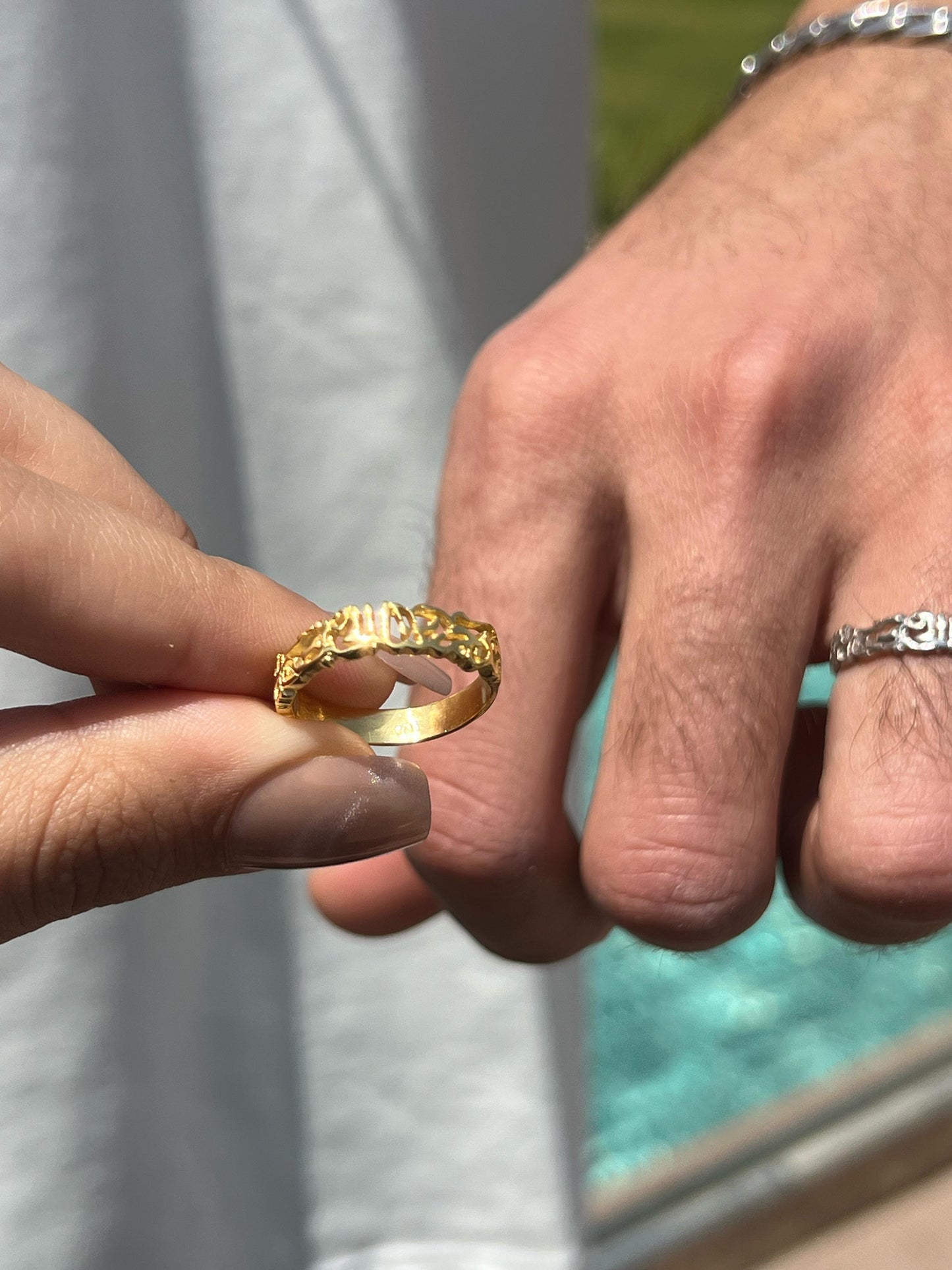 Couple Band Ring - 925Silver
(لقد جمعنا الحب فمن يفرقنا)💞