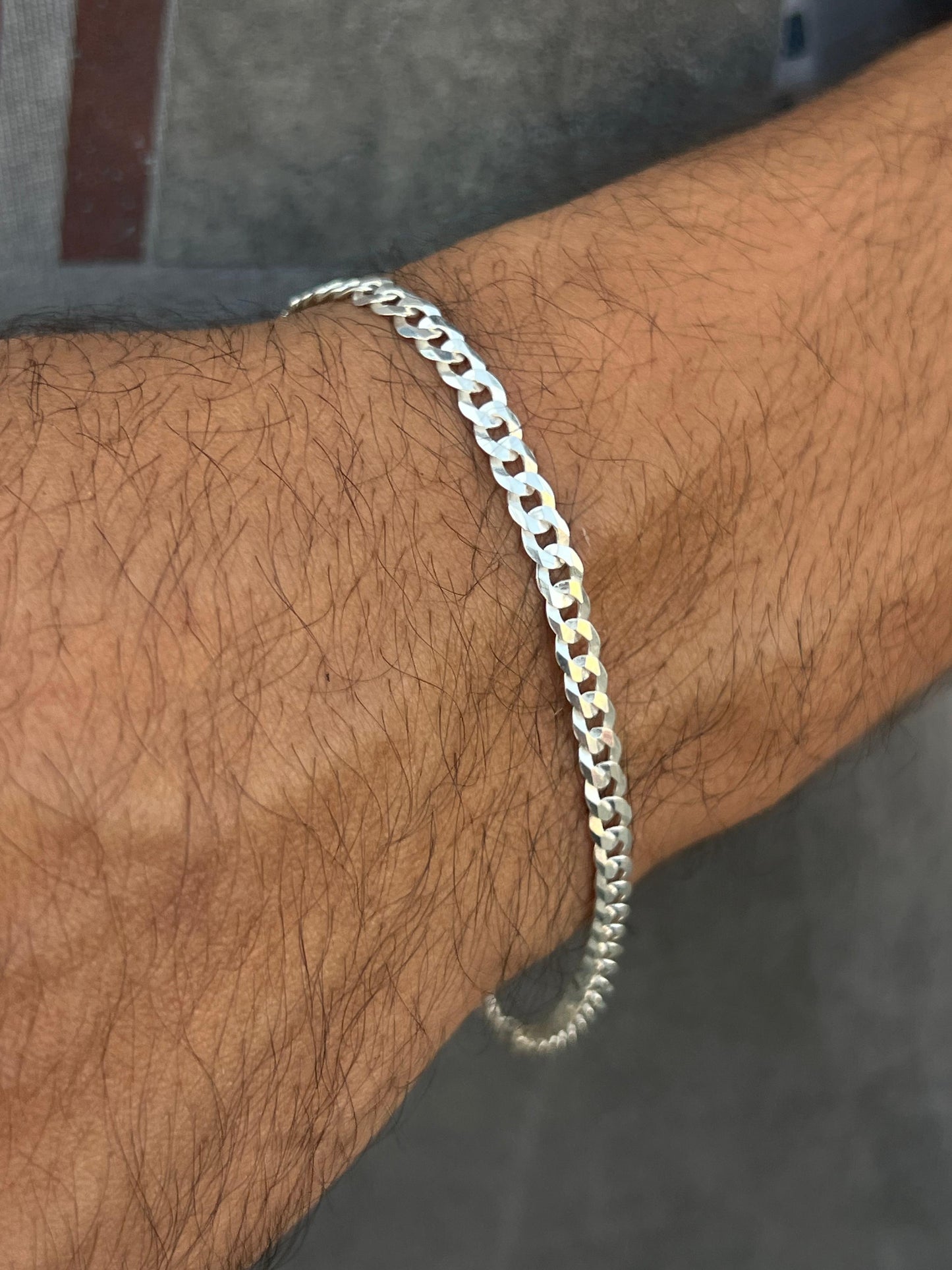 Decent Grommet bracelet-for Men's Sterling Silver 925s (21cm-4mm)