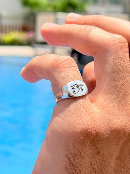 Ain Horus Ring in Sterling Silver 925s