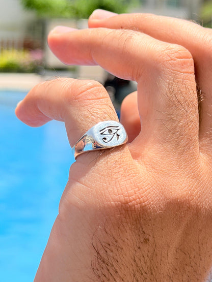 Ain Horus Ring in Sterling Silver 925s