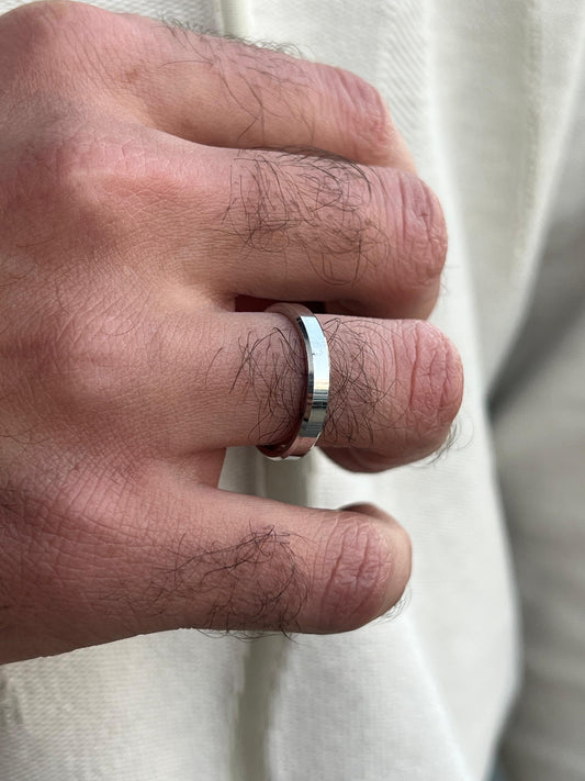 Sleek band -for Men's Sterling Silver 925s