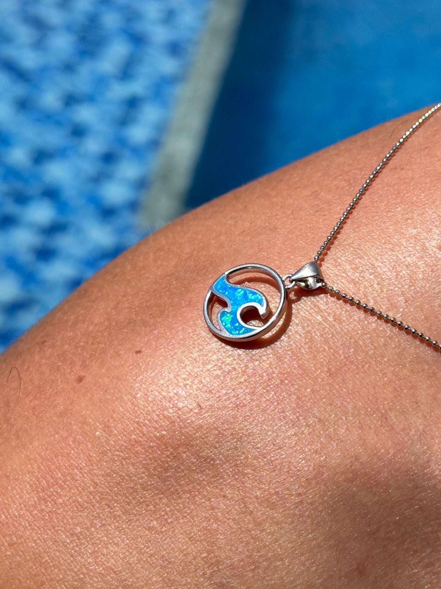 Wave Opal Necklace in Sterling Silver 925s