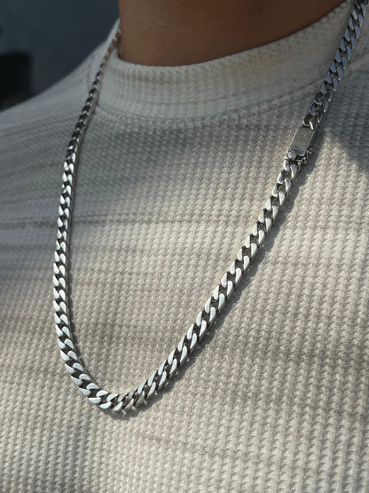 Sleek Bold Grommet Necklace Sterling Silver 925s-7mm,64cm