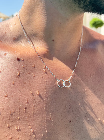 interlocking circles Necklace in Sterling Silver 925s