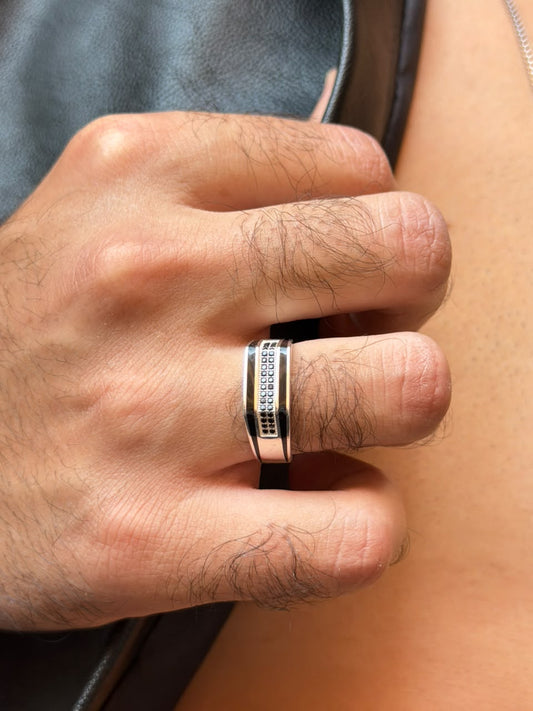 Midnight Rail Ring in Sterling Silver 925s
