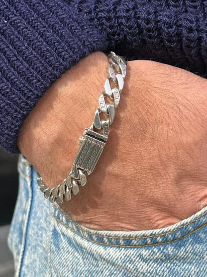 Versace Grommet Bracelet-Pure Silver.925(22.5cm-10mm)