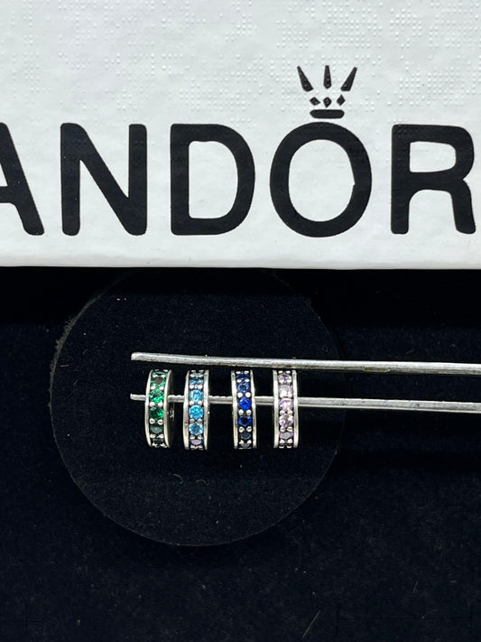 Sparkling spacer Pandora Charm✨