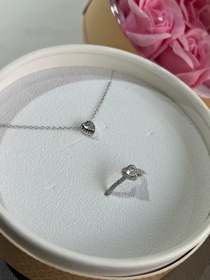 Forever pink Flower Valentine’s Box