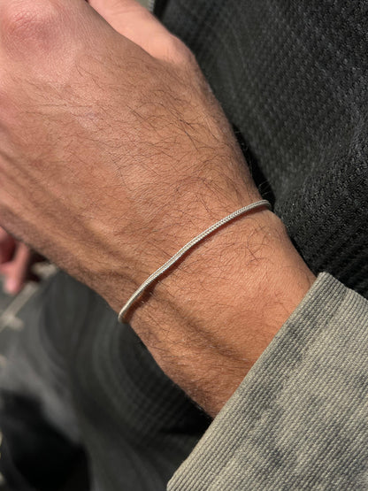 Sleek Bracelet for Men's Sterling Silver 925s(18.5cm-2mm)