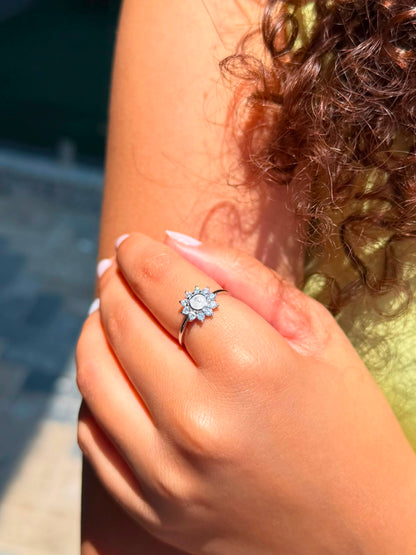 Solaria Ring in Sterling Silver -925s