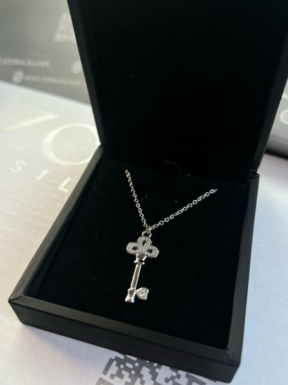 Sparkling Key Necklace -sterling Silver-925s