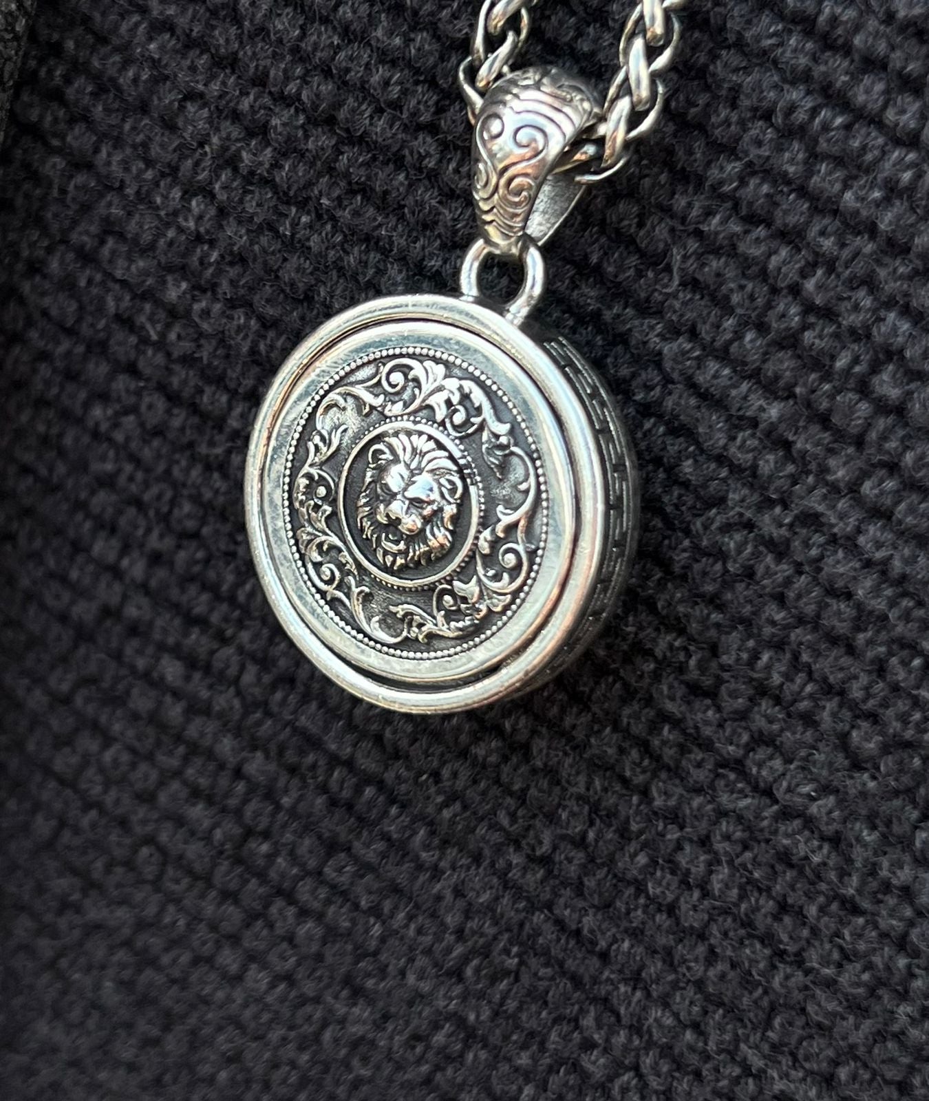 Limited Edition⭕️ Heavy Double Face Rotating Lion Pendant – S925 Silver-3.5cm