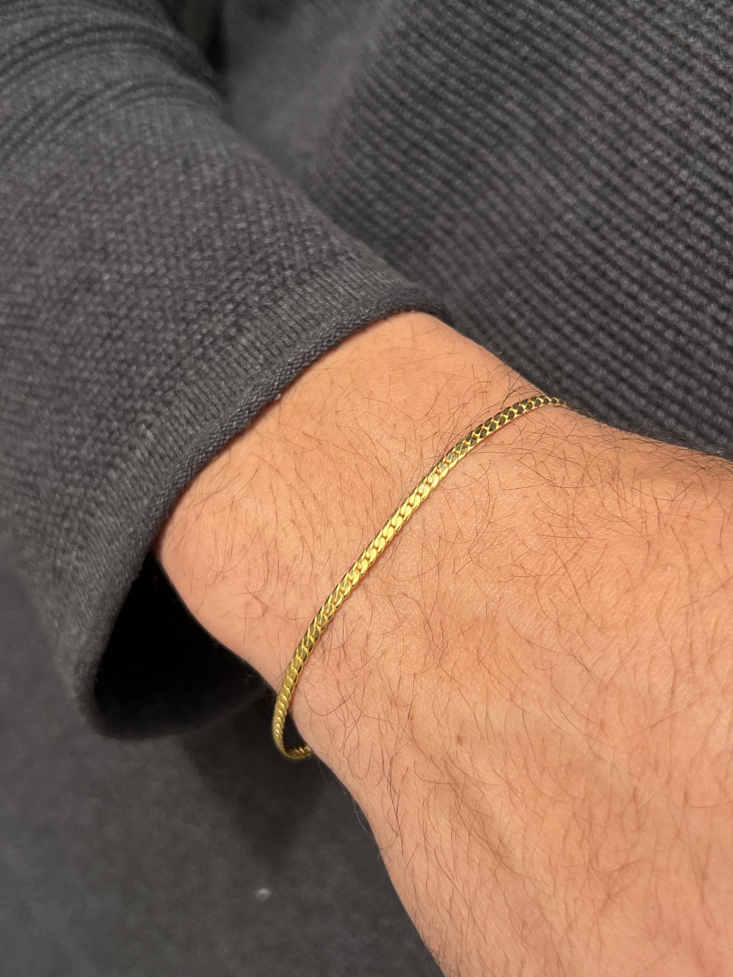 Fine Gold Plated Blocked Slim Grommet-S925 Sterling Silver Bracelet -20CM-