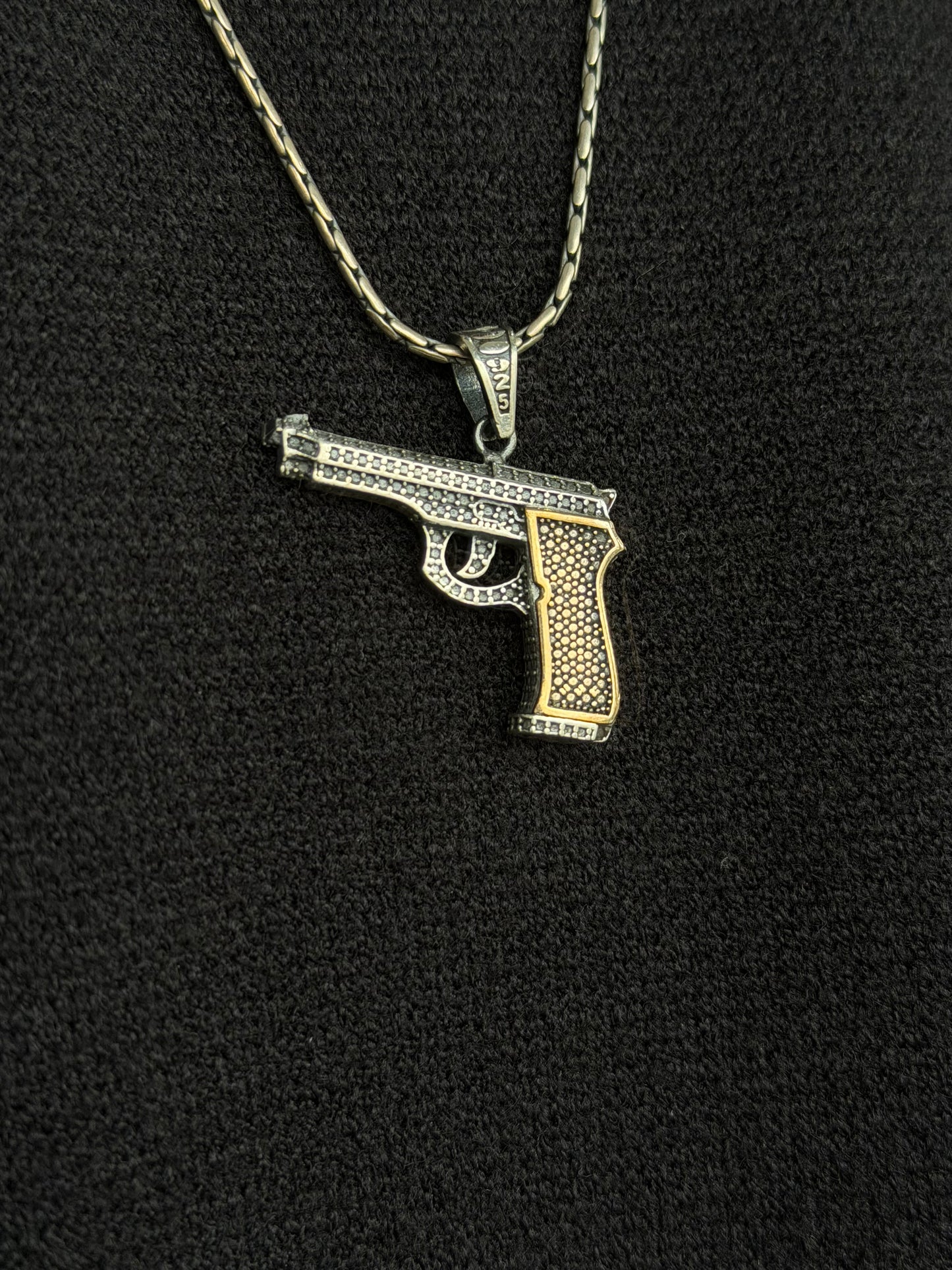 Gun Pendant – S925 Silver-3cm