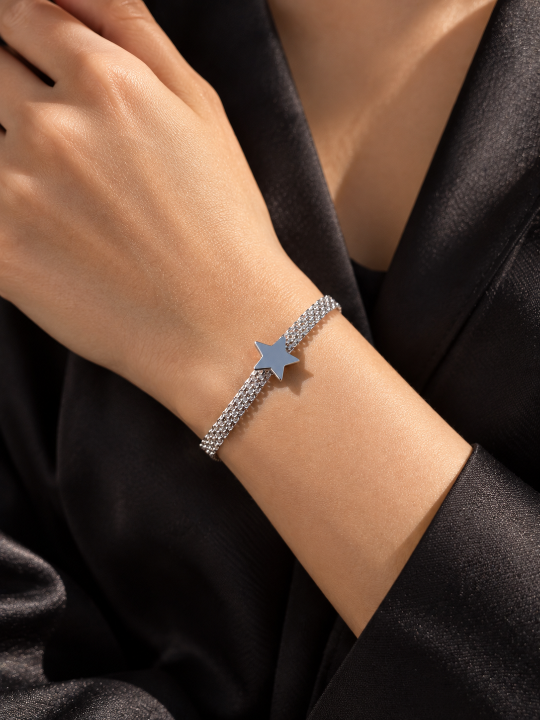 Sleek Star Mesh Bracelet -in Sterling Silver -925
