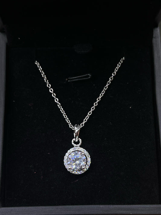 Clear zirconia Round Necklace -sterling Silver-925s