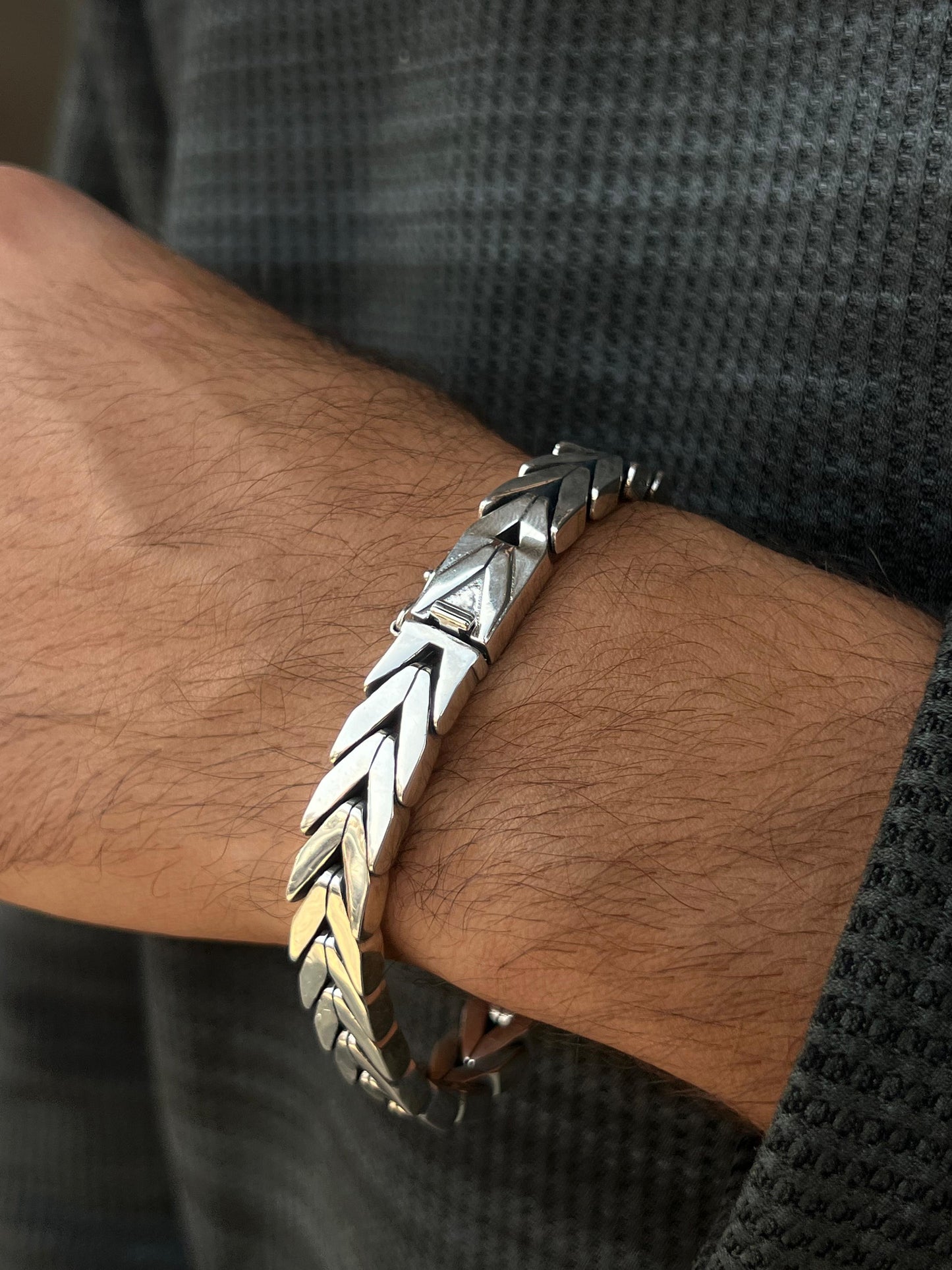 V-Flow Bracelet Sterling Silver 925s-(21cm-11mm)