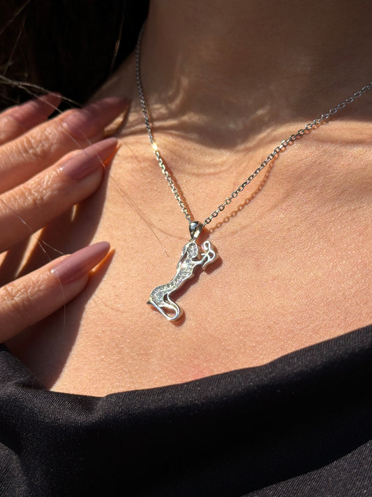 (1) Mommy Necklace in Sterling Silver 925s