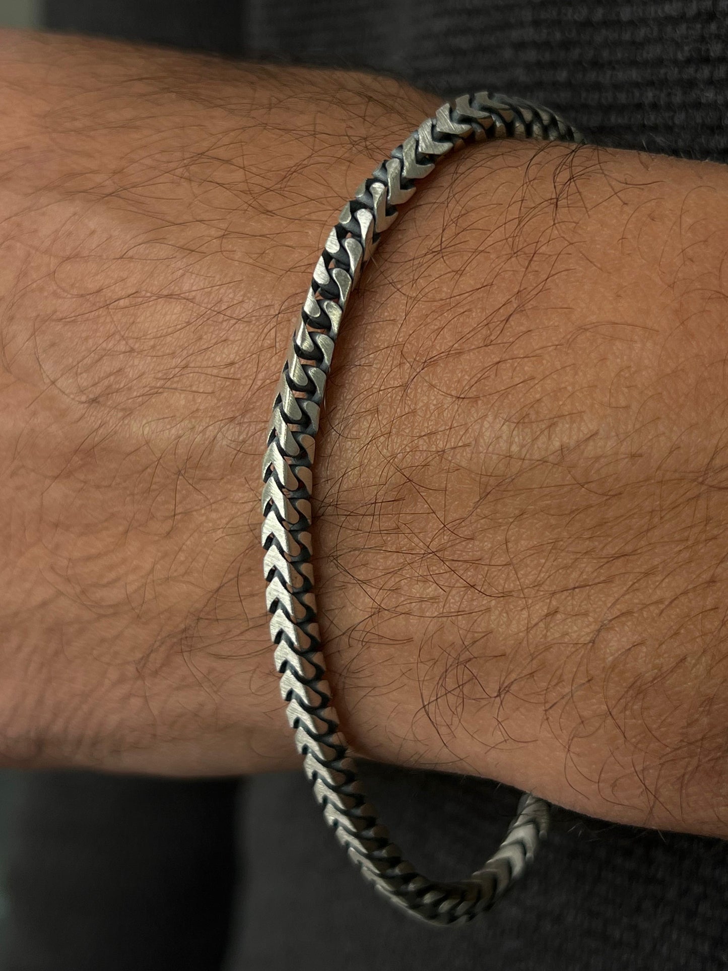 Chevron-Arrow bracelet for men-Pure925s 4mm