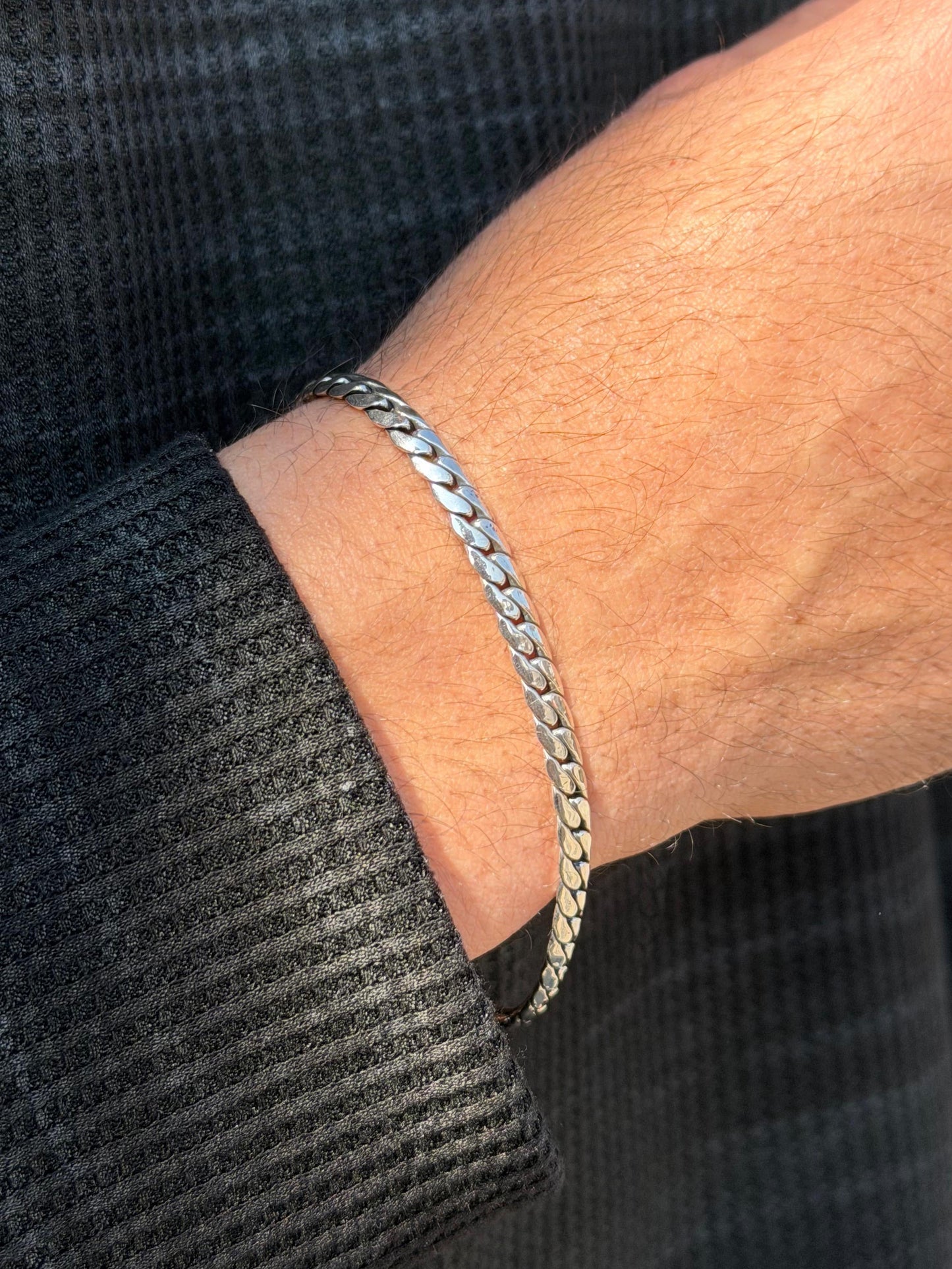 5mm Blocked Slim Grommet-S925 Sterling Silver Bracelet (20cm)