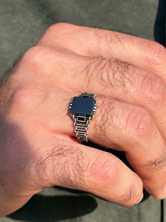 Vanta Ring in Sterling Silver 925s