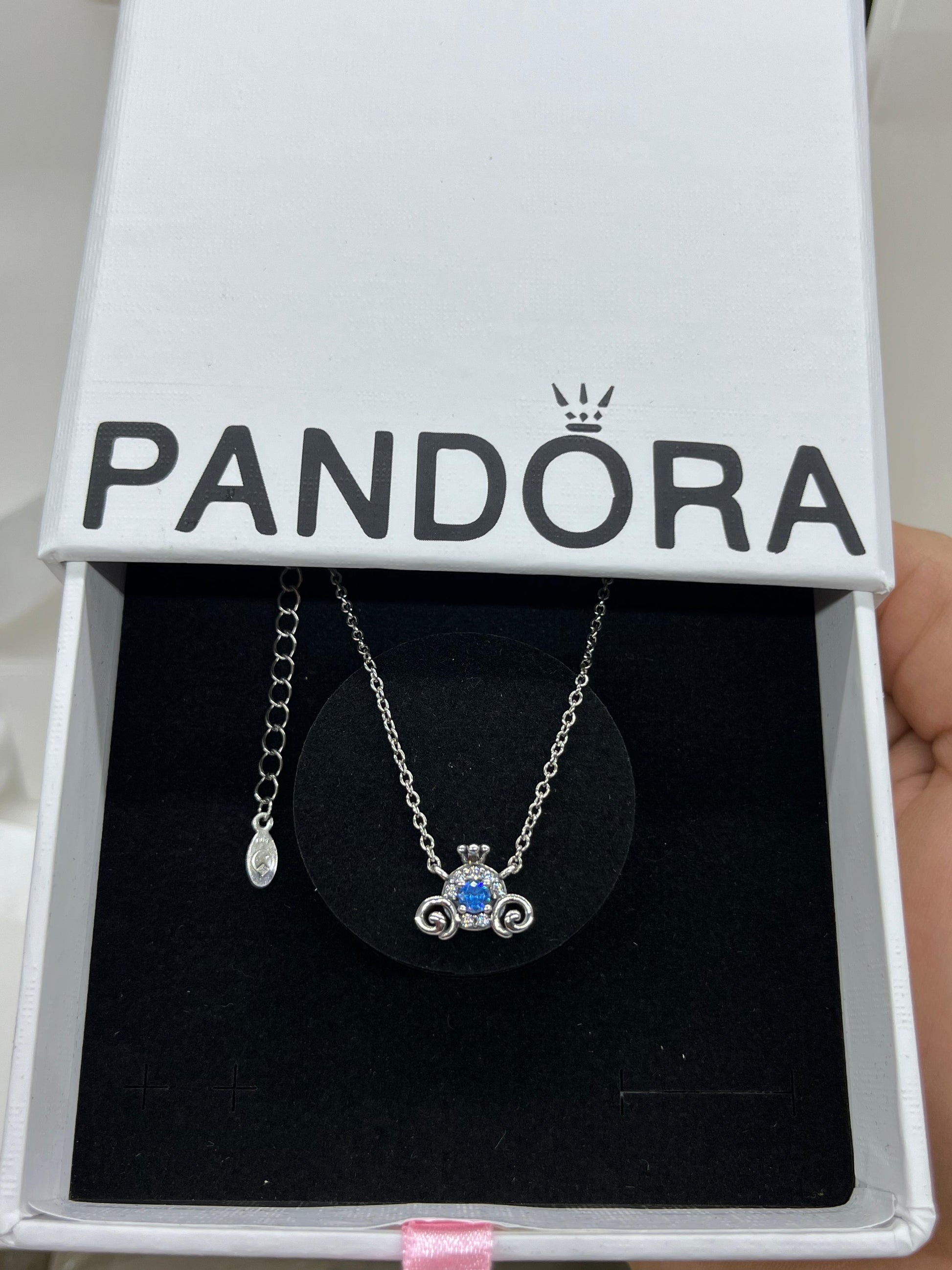 Disney Cinderella's Carriage Collier Necklace - Main Image