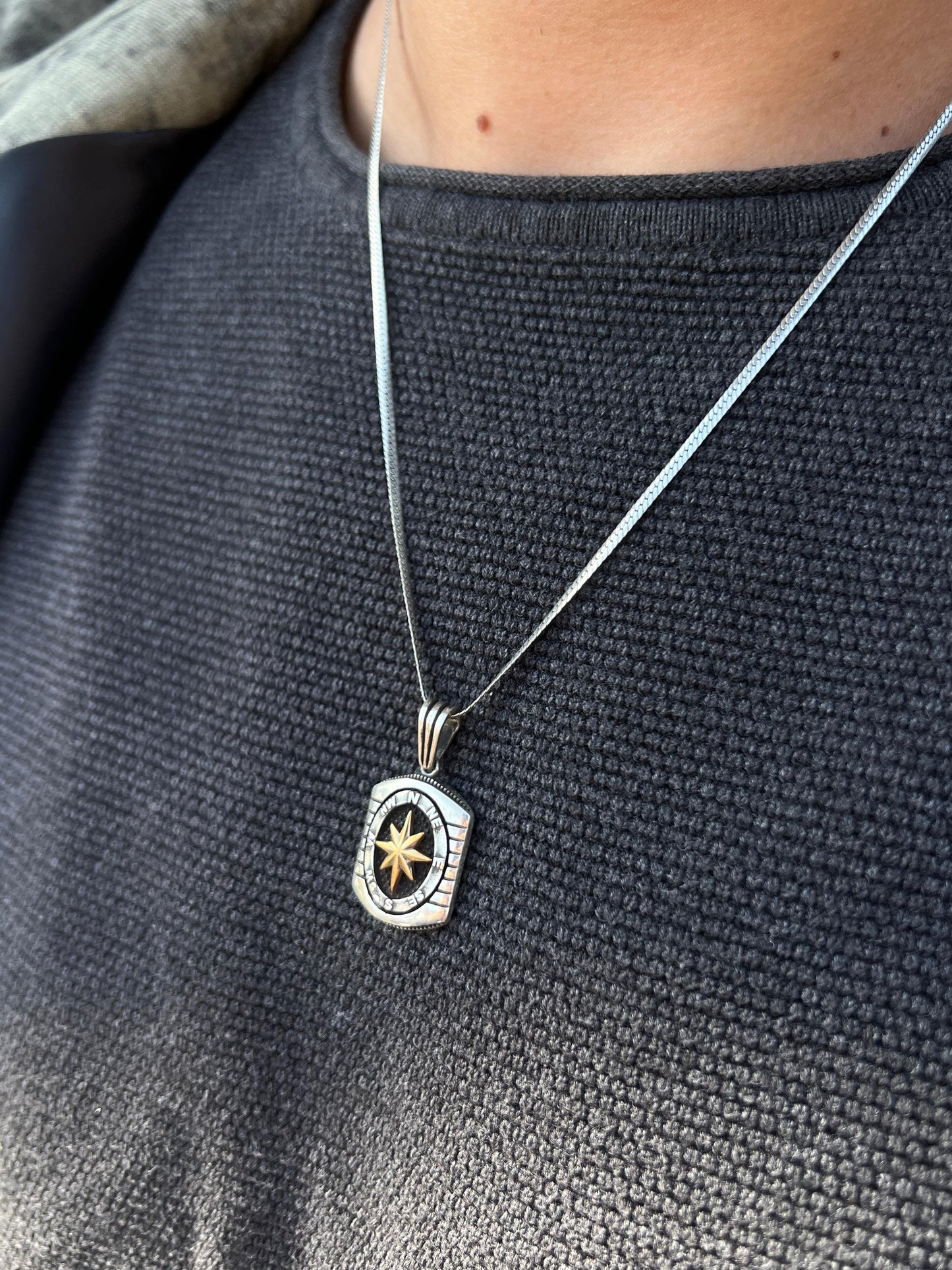 Gold Compass +blocked Grommet Chain Sterling Silver 925s