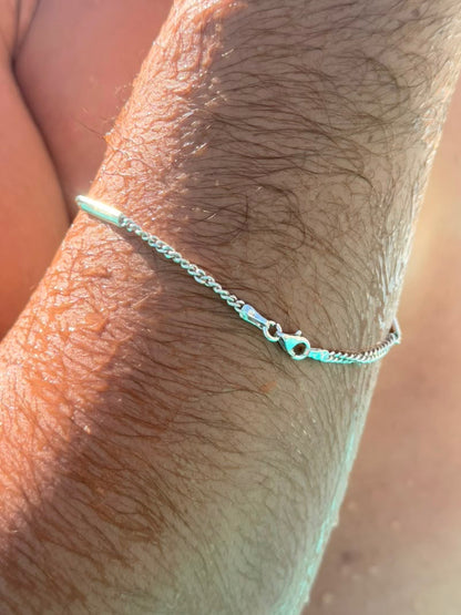 Sleek Bar Grommet Bracelet Sterling Silver 925s-22cm