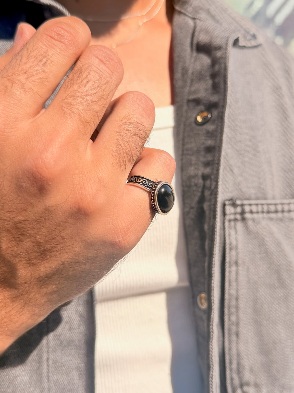 Nero Signet Ring in Sterling Silver 925s
