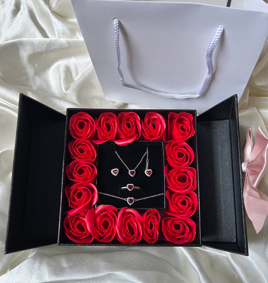 Large Black Flower Box 🖤🌹