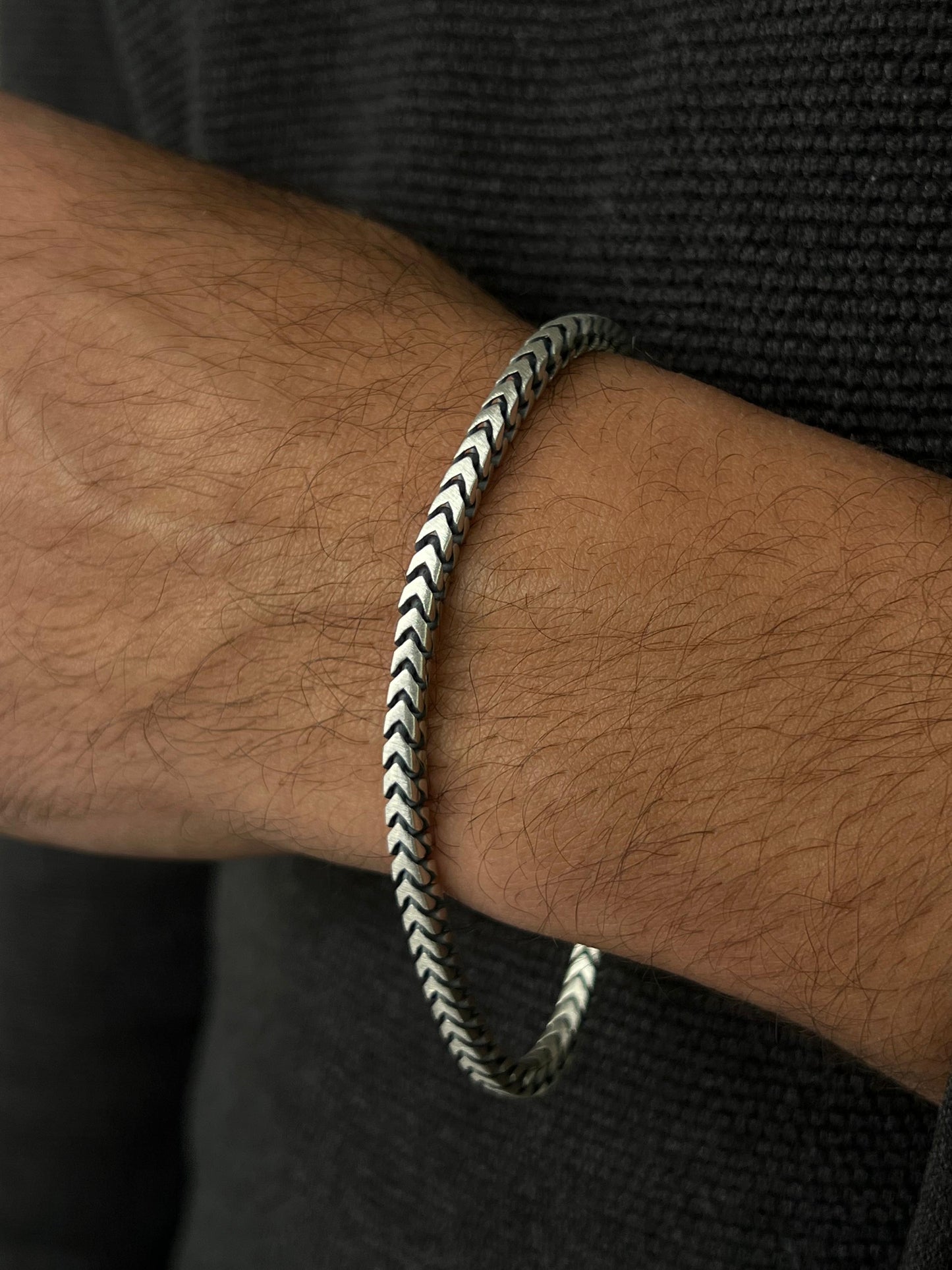 Chevron-Arrow bracelet for men-Pure925s 4mm