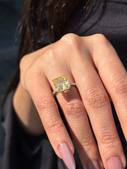 Sunlit Ring in Sterling Silver -925