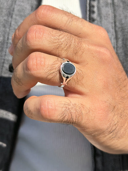 Noctis Orb Ring in Sterling Silver 925s