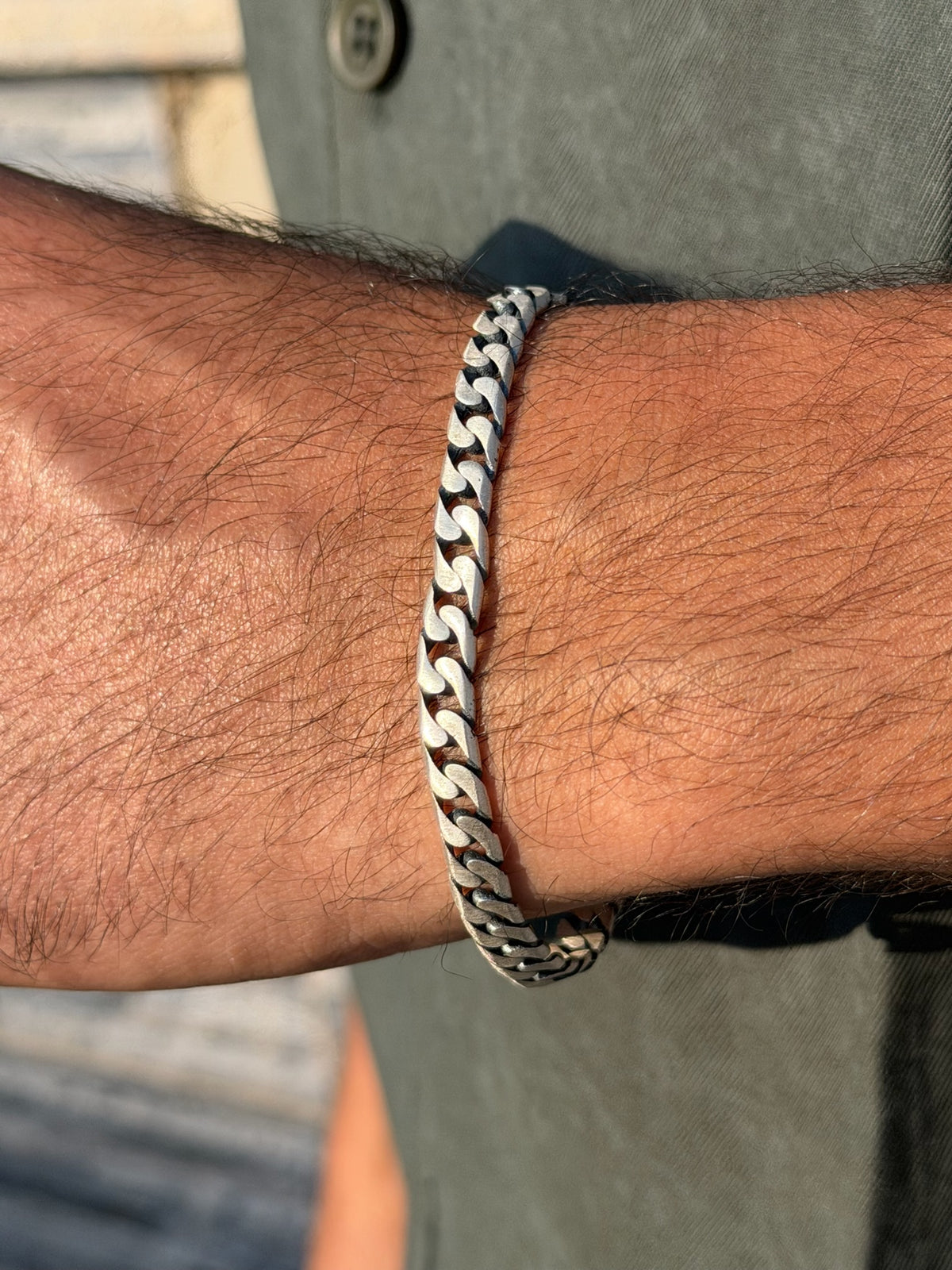 Z Grommet sleek Bracelet for Men's Sterling Silver 925s -6mm-