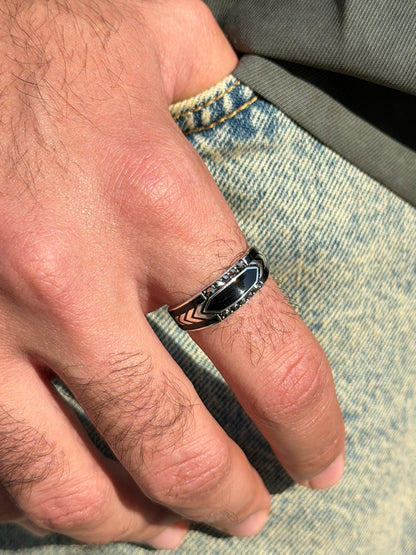 Chevron Guard Ring in Sterling Silver 925s