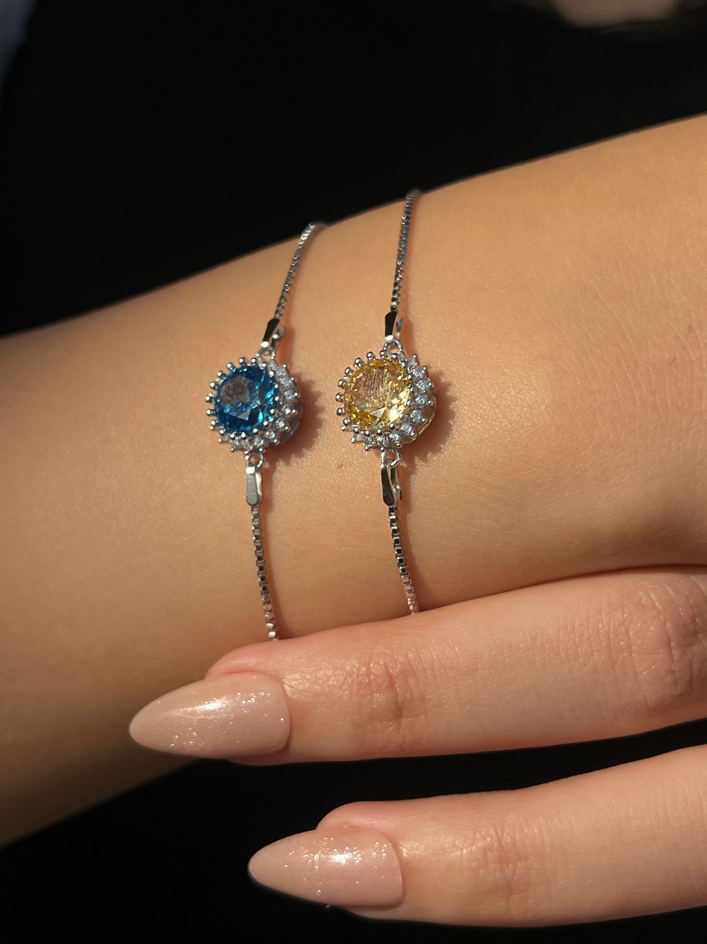 Round Zirconia Bracelet -in Sterling Silver -925