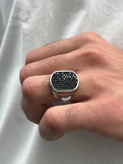 Black Zirconia -Vercase pattern Ring for Men in Sterling Silver 925s