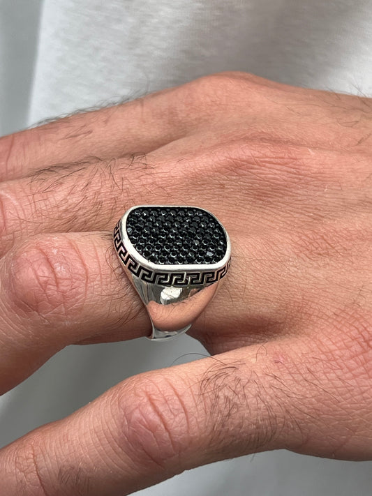 Black Zirconia -Vercase pattern Ring for Men in Sterling Silver 925s