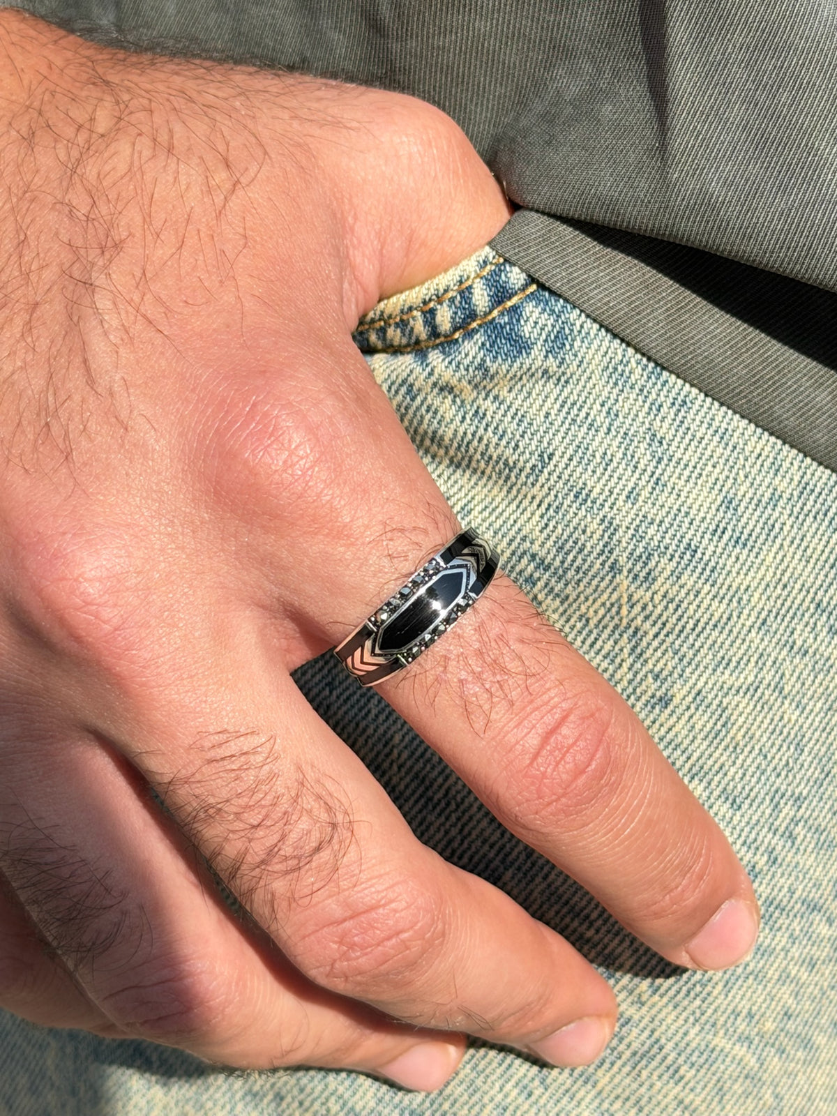 Chevron Guard Ring in Sterling Silver 925s