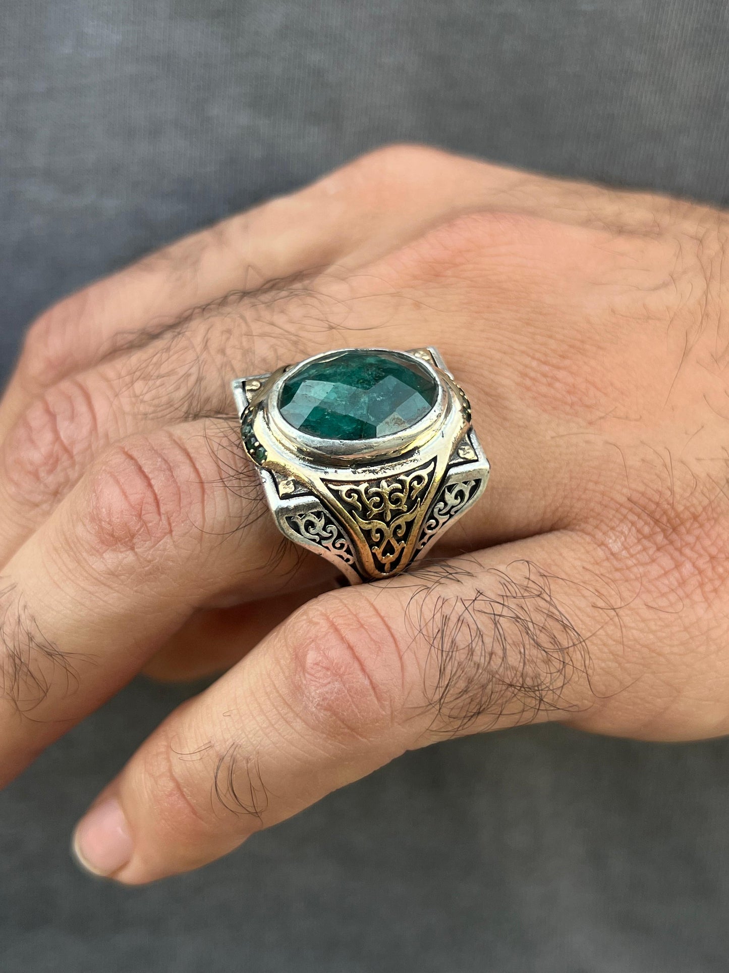 Sultan Natural Emerald Ring -for Men's Sterling Silver 925s