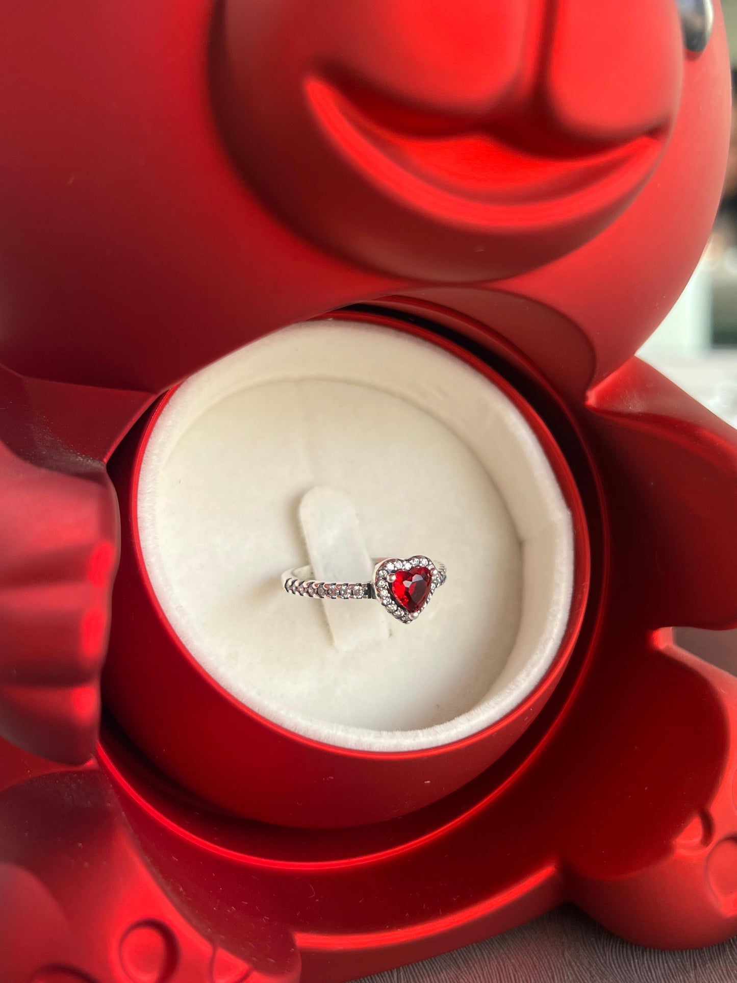 Red Cute Teddy Bear Valentine’s Box -Natural Rose🧸